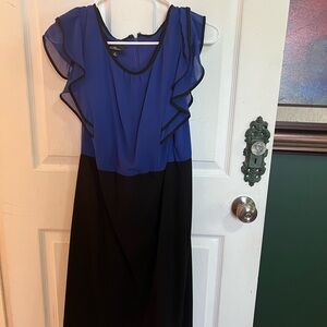 Alyx Women's Royal Blue and Black Midi Dress